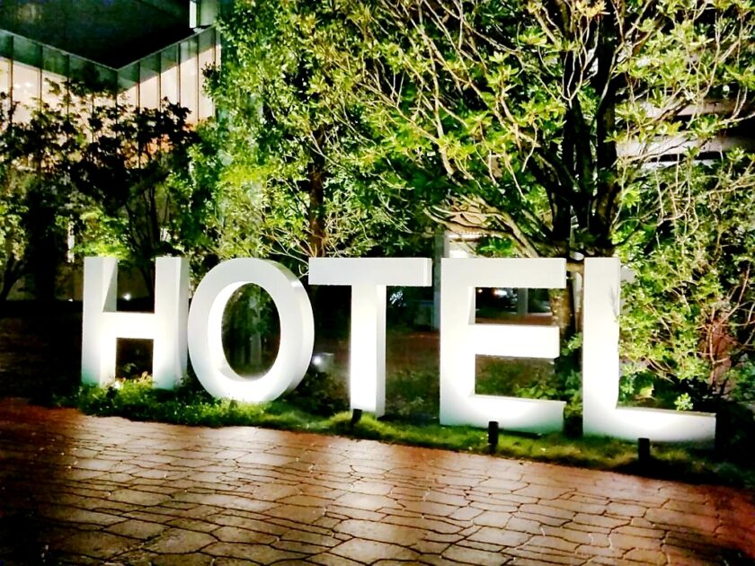 福岡市内ビジネスホテル入口